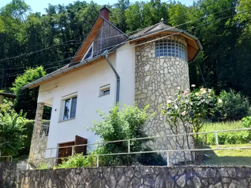 Eladó üdülő és hétvégi ház Magyarhertelend 80 nm