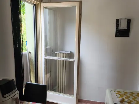 Eladó lakás Pécs, Kertváros, Eladó 3/1 emeleti, 2 szobás, erkélyes panel lakás Pécsett, Kertvárosban 54 nm