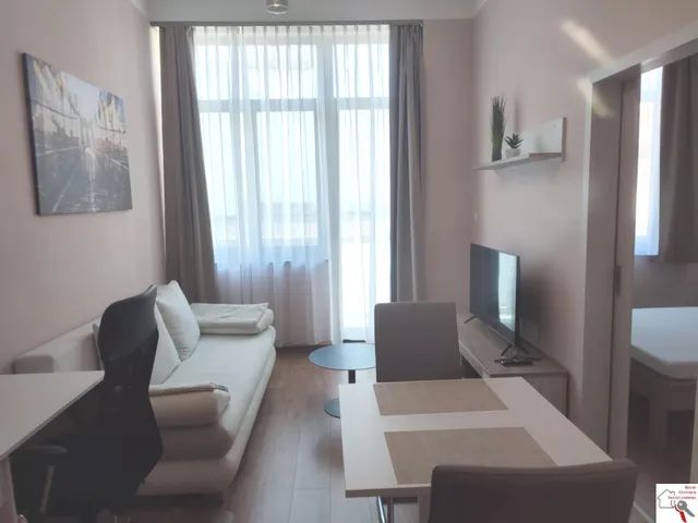 Kiadó lakás Pécs, Belváros, Kiadó újépítésű 3/1 emeleti erkélyes tégla lakás Pécsett, a Munkácsy M. utcában 45 nm