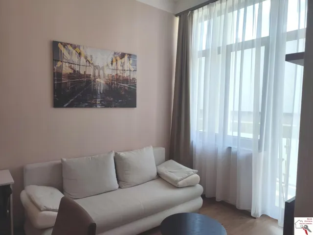 Kiadó lakás Pécs, Belváros, Kiadó újépítésű 3/1 emeleti erkélyes tégla lakás Pécsett, a Munkácsy M. utcában 45 nm