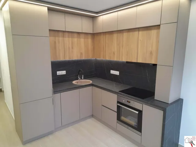 Eladó lakás Pécs, Uránváros 66 nm