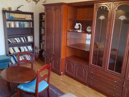 Eladó lakás Pécs, Kertváros, Eladó 10/1 em. 2 szobás, erkélyes panel lakás Pécsett a Diána téren 48 nm