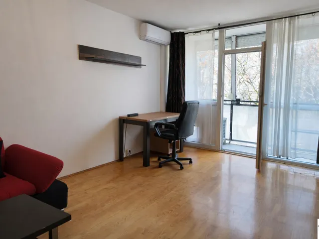 Kiadó lakás Pécs, Kertváros 64 nm