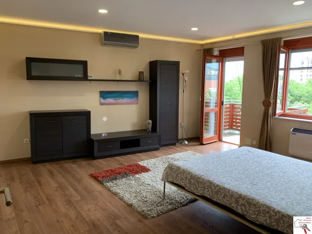 Eladó lakás Pécs, Egyetemváros 42 nm