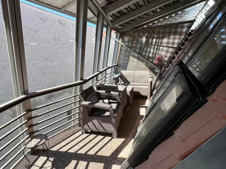 Kiadó lakás Pécs, Belváros, Kiadó nappali + 1 hálós, teraszos lakás Pécsett a Jókai utcában 65 nm