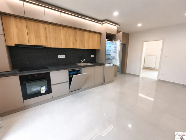 Eladó lakás Pécs, Egyetemváros 54 nm