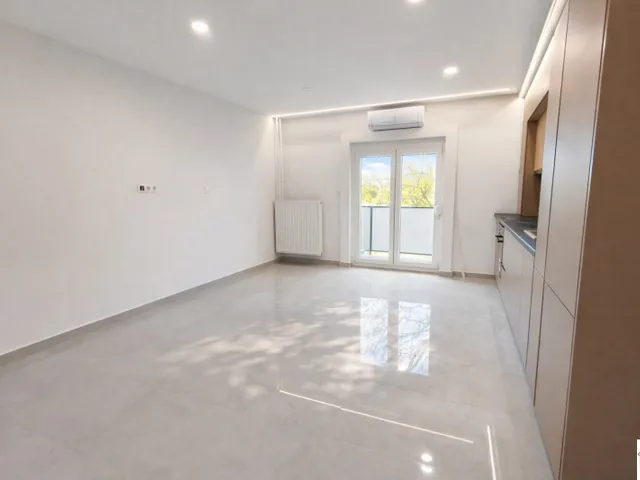 Eladó lakás Pécs, Egyetemváros, Eladó 4/1 em. prémium felújított erkélyes lakás Pécsett a Szántó K.J. utcában 54 nm