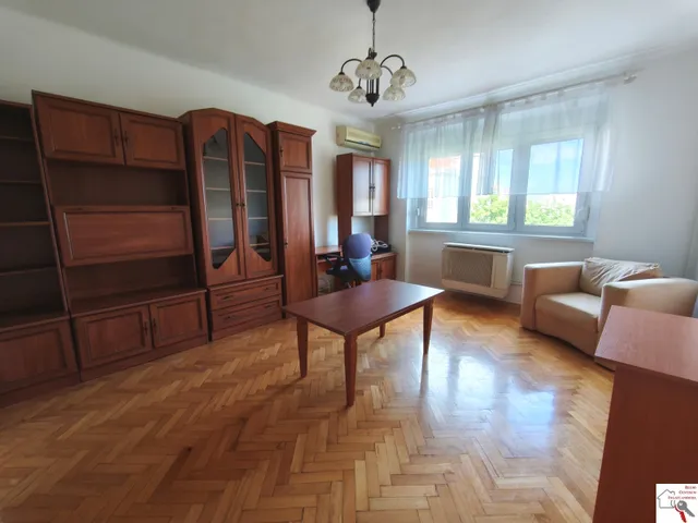 Kiadó lakás Pécs, Belváros 51 nm