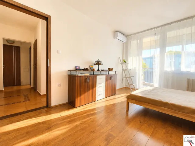 Eladó lakás Pécs, Kertváros 50 nm