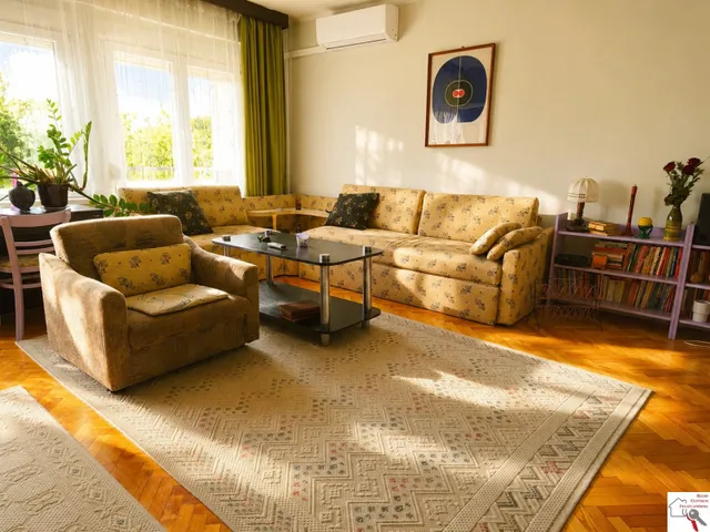 Eladó lakás Pécs, Mecsekoldal 74 nm