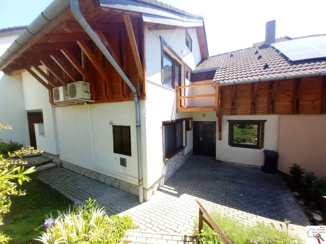 Eladó ház Pécs, Mecsekoldal 142 nm