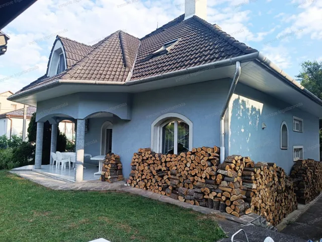 Eladó ház Miskolc, Miskolctapolca 292 nm