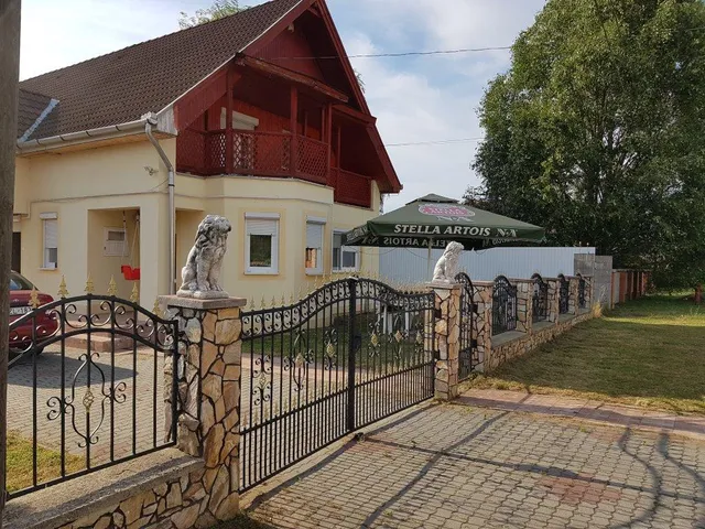 Eladó ház Salgótarján, Zagyvapálfalva 240 nm