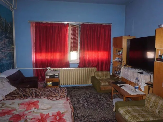 Eladó ház Bátonyterenye 200 nm