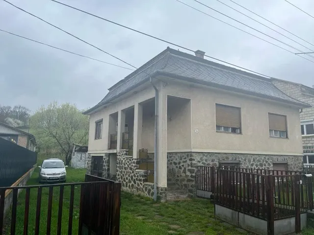 Eladó ház Karancsberény 84 nm