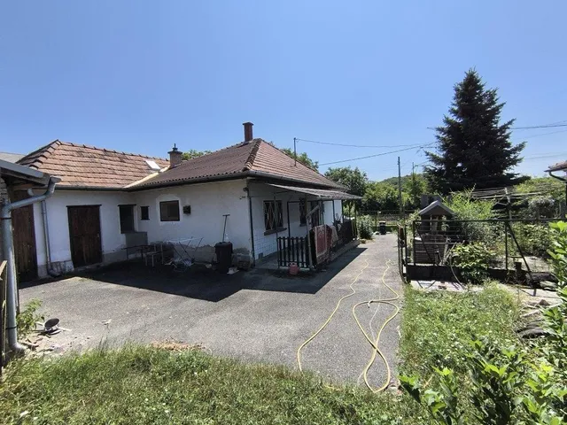 Eladó ház Mende 80 nm
