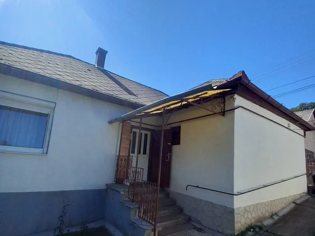 Eladó ház Vizslás 74 nm