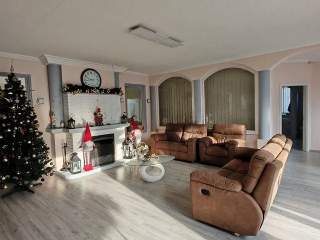 Eladó ház Tahitótfalu 340 nm