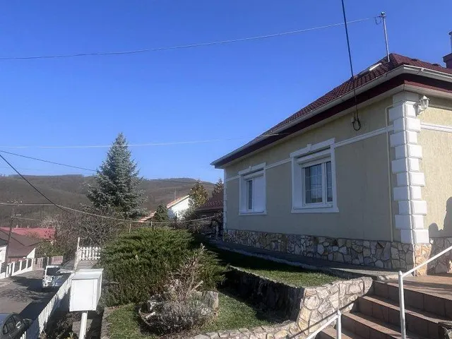 Eladó ház Salgótarján, Béketelep 67 nm