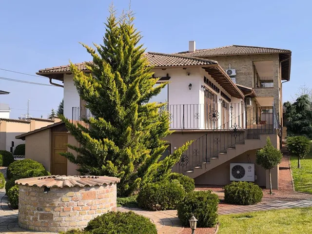 Eladó ház Győr 528 nm