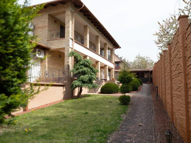 Eladó ház Győr 528 nm