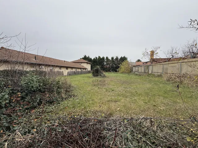 Eladó telek Maglód 1078 nm