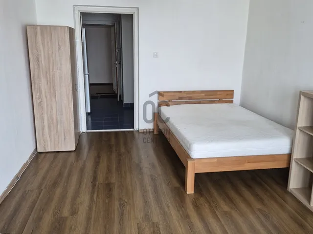 Kiadó lakás Budapest III. kerület, Békásmegyer 31 nm