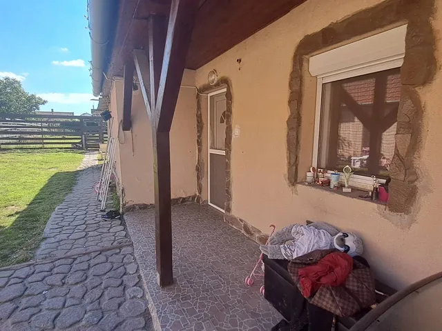 Eladó ház Ócsa 90 nm