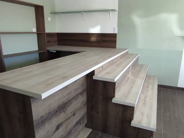 Eladó kereskedelmi és ipari ingatlan Szigetszentmiklós 34 nm