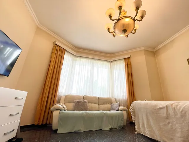 Eladó ház Szigetszentmiklós 270 nm