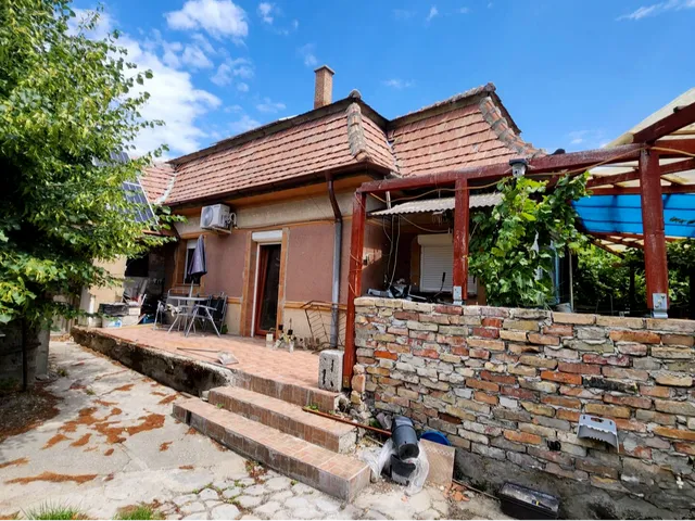 Eladó ház Kiskunlacháza 85 nm