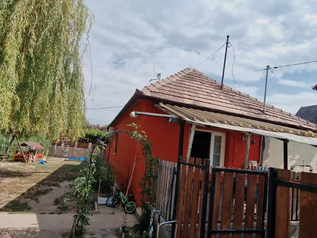 Eladó ház Szigethalom 64 nm
