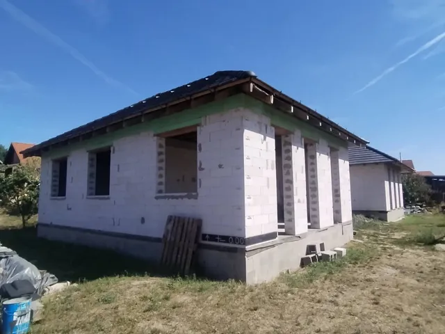 Eladó ház Dabas 84 nm