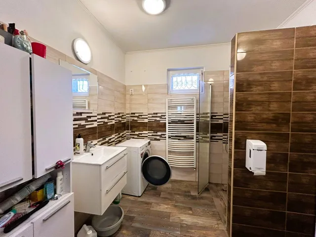 Eladó ház Tököl 196 nm