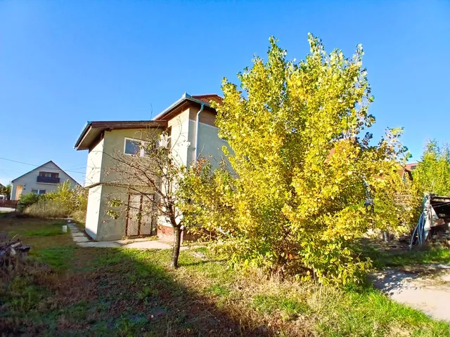 Eladó ház Tököl 196 nm