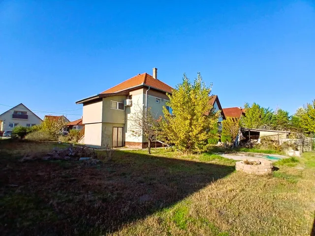 Eladó ház Tököl 196 nm