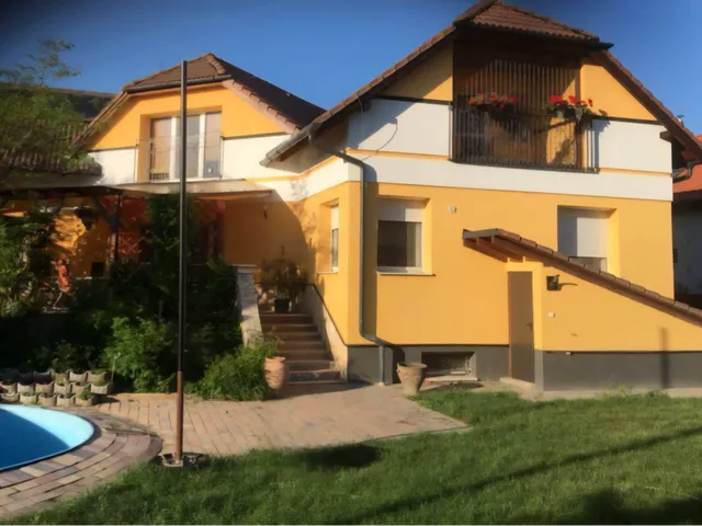 Eladó ház Halásztelek 480 nm