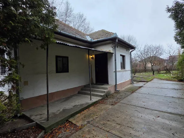 Eladó ház Tököl 85 nm