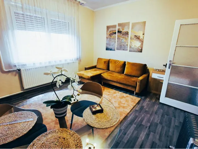 Eladó ház Áporka 74 nm