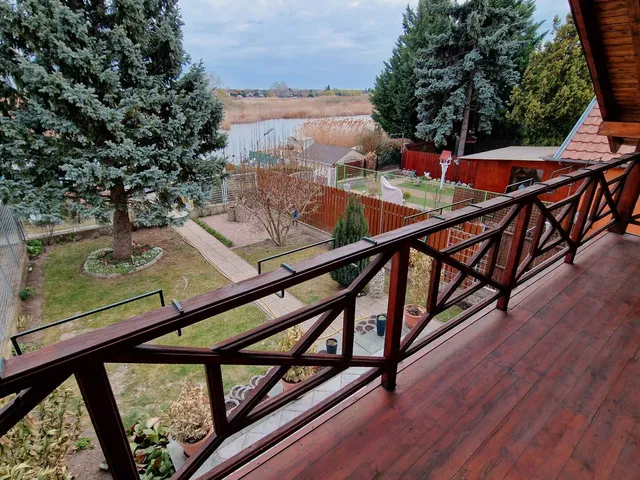 Eladó ház Szigetcsép 83 nm