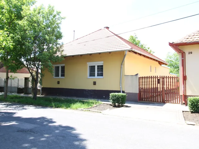 Eladó ház Hatvan 89 nm