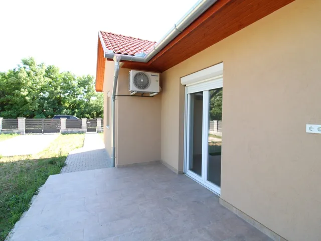 Eladó ház Kóka 79 nm