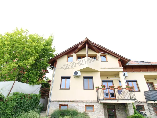 Eladó ház Aszód, Tavasz utca 139 nm