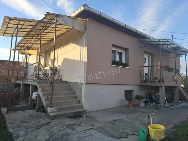 Eladó ház Jászfényszaru 84 nm