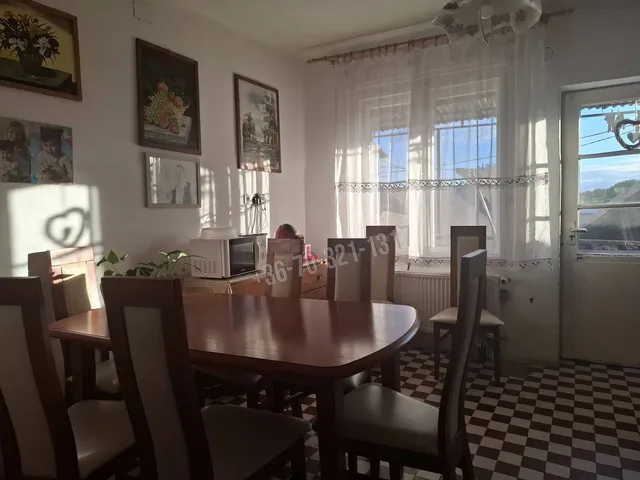 Eladó ház Jászfényszaru 84 nm