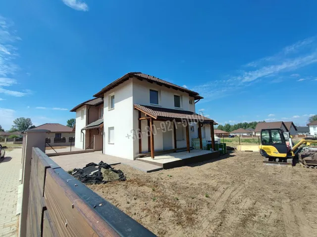 Eladó ház Vácrátót 103 nm