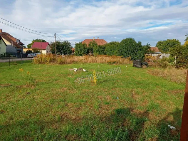 Eladó telek Zsámbok 1010 nm