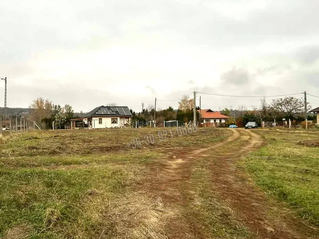 Eladó telek Szada 1508 nm