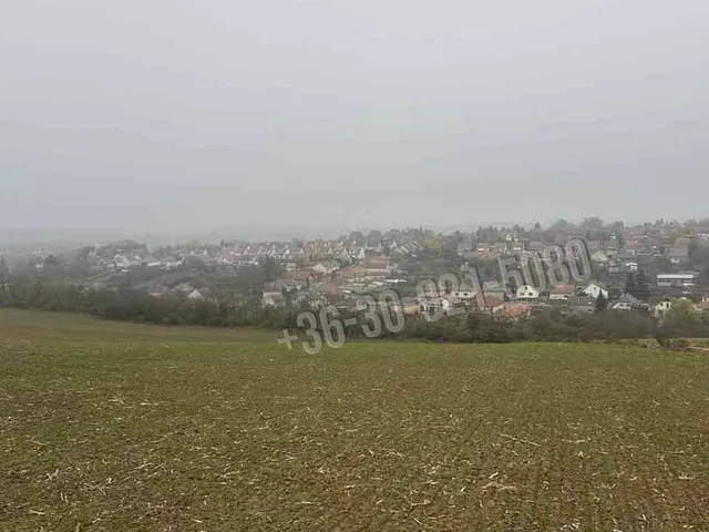 Eladó telek Aszód 715 nm