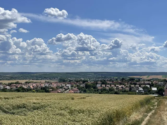 Eladó telek Aszód 715 nm